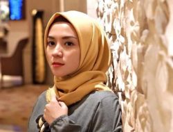 Isoman Karena COVID19, Enno Lerian Sedih Tidak Bisa Menggendong Anaknya