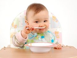 MPASI Tunggal Apakah Penting Untuk Bayi?