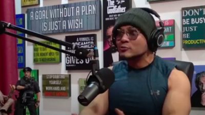 Pawang Hujan MotoGP, Deddy Corbuzier: Gak Sekalian Pawang Gempa?